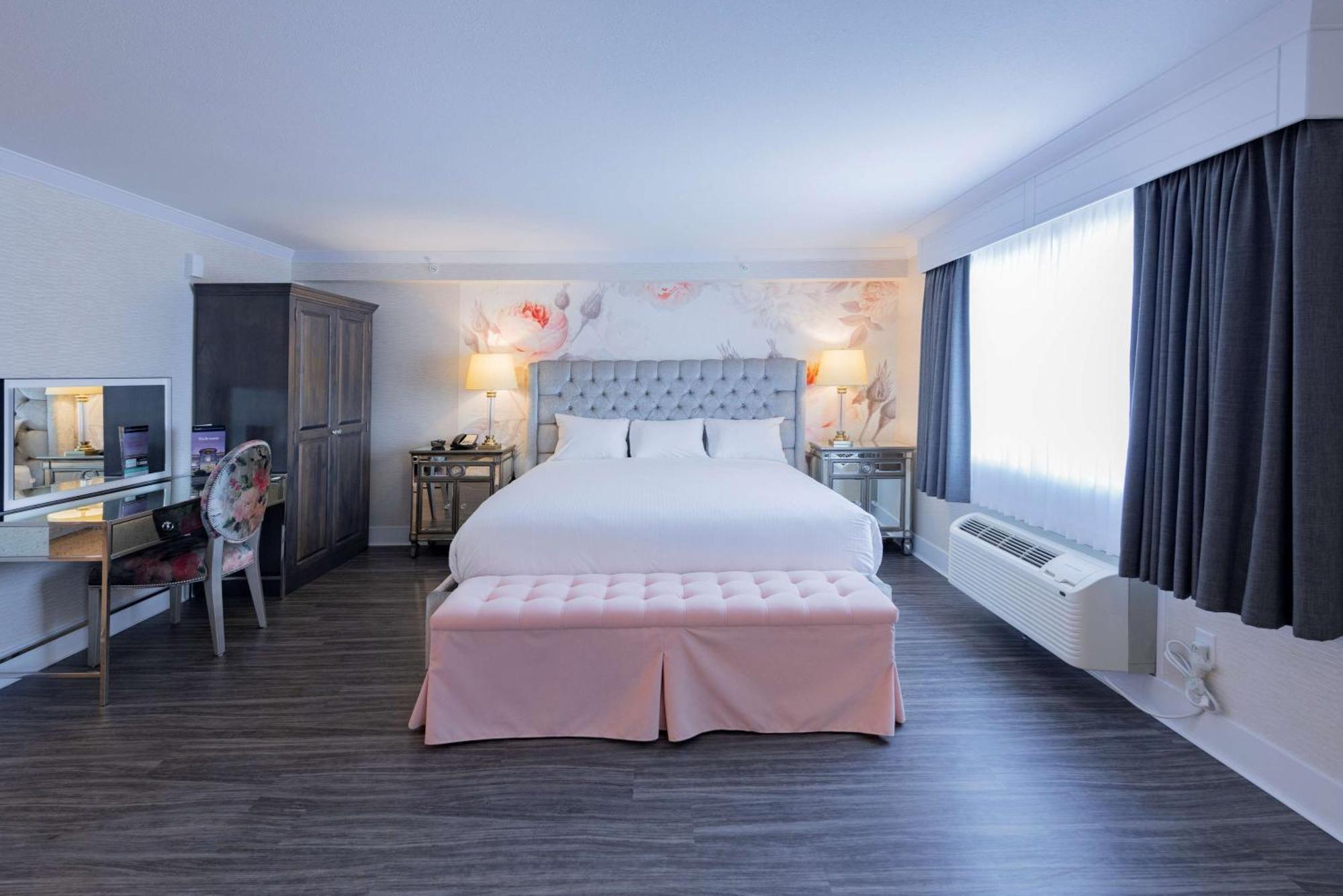 Prestige Treasure Cove Resort, Worldhotels Elite Prince George Dış mekan fotoğraf